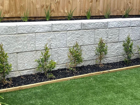 Stonebloc Retaining Wall