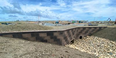 Wide Shot of a Stonebloc MSE Wall